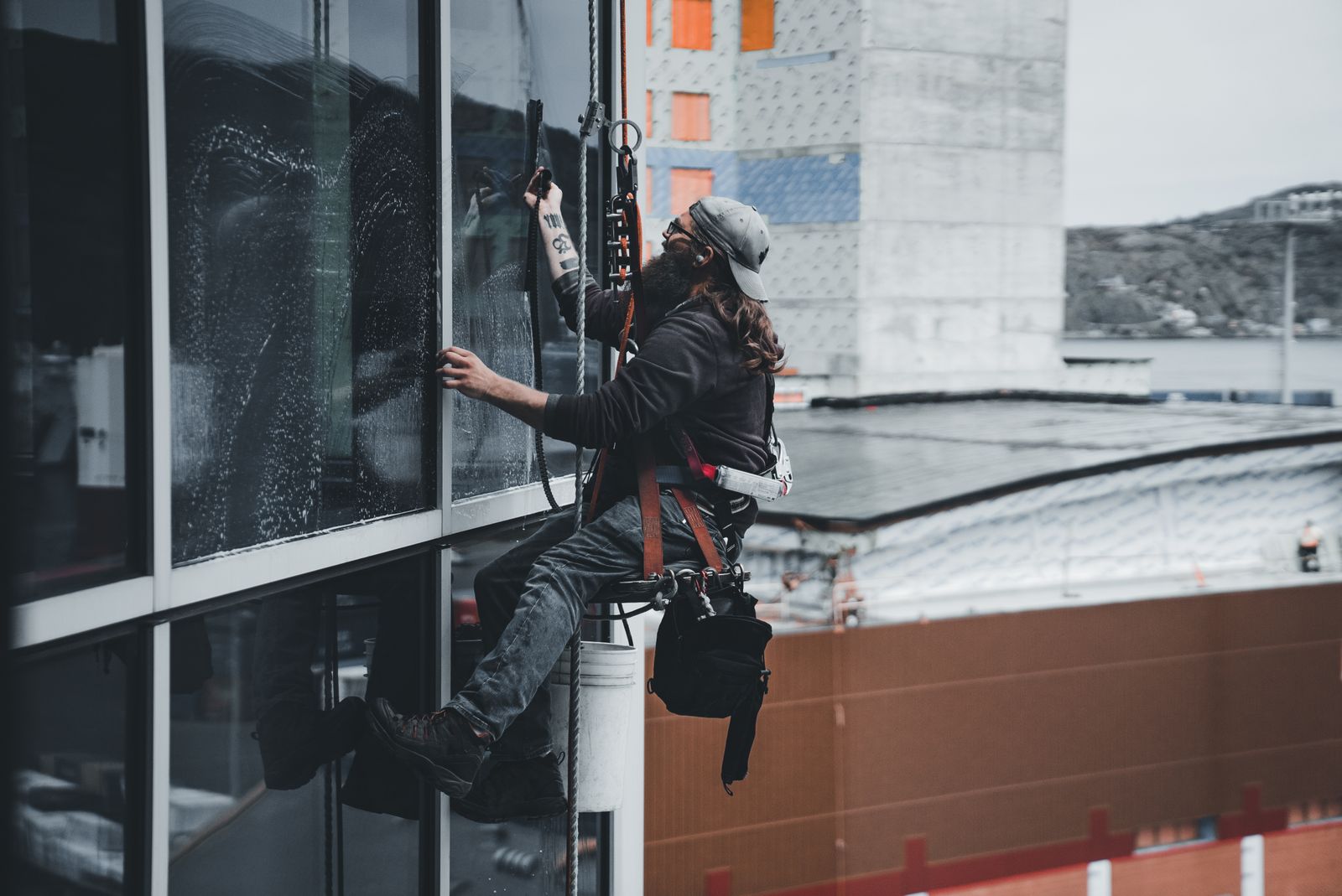 Window installer homeowner